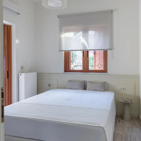 Araucaria - Private Pool, Jacuzzi, Sea View Villa