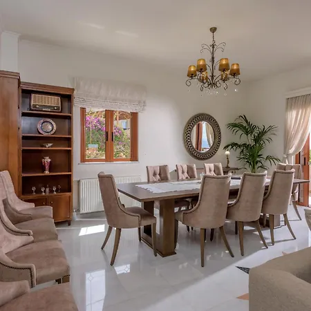 Araucaria - Private Pool, Jacuzzi, Sea View Rethimno