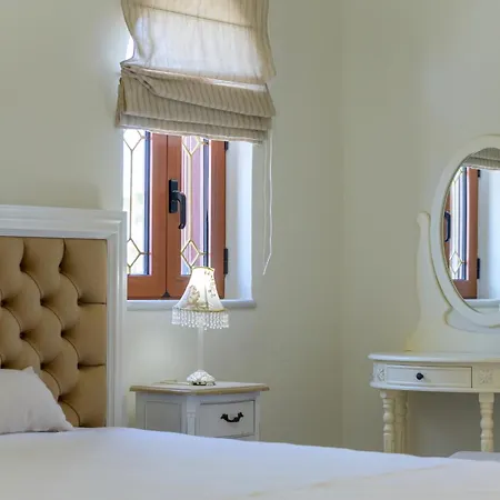 Araucaria Private Pool Jacuzzi Seaview Villa Rethymno (Crete)