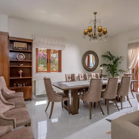 Araucaria - Private Pool, Jacuzzi, Sea View Villa *