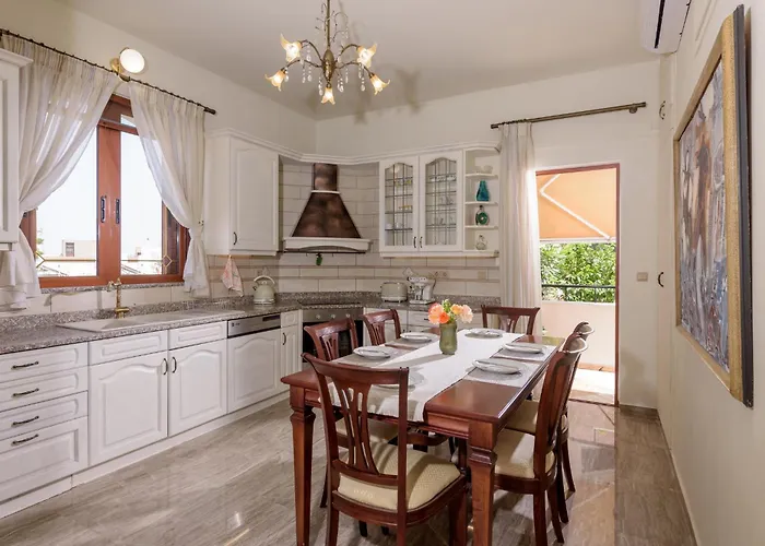 Araucaria Private Pool Jacuzzi Seaview Вилла *