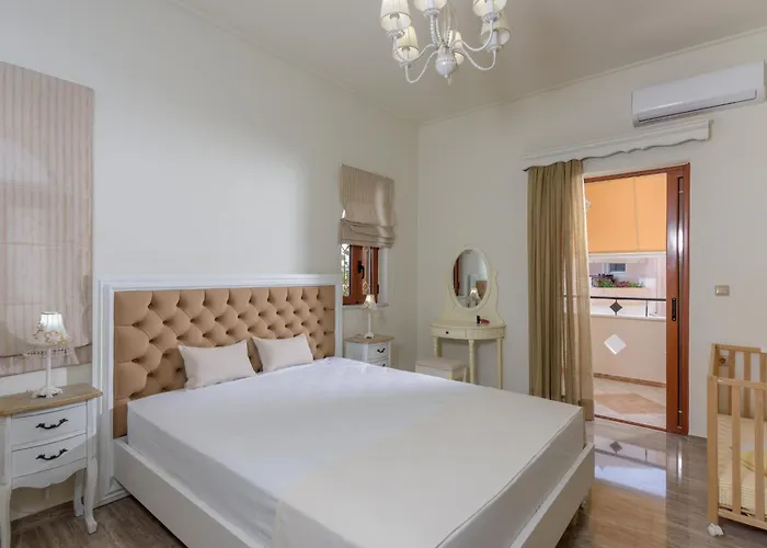 Araucaria Private Pool Jacuzzi Seaview Ретимно