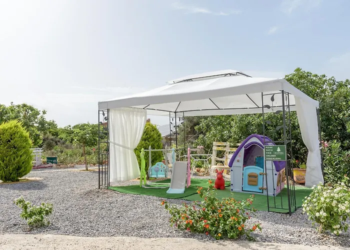 Araucaria Private Pool Jacuzzi Seaview * Ретимно