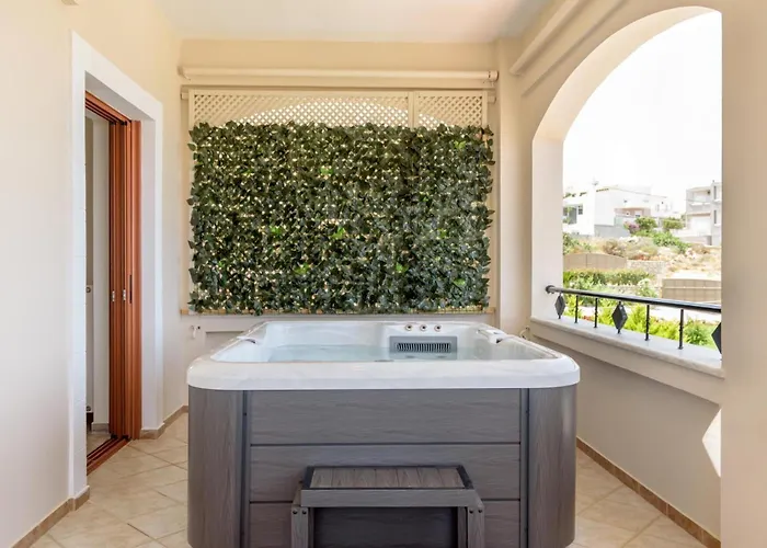 Araucaria Private Pool Jacuzzi Seaview Villa